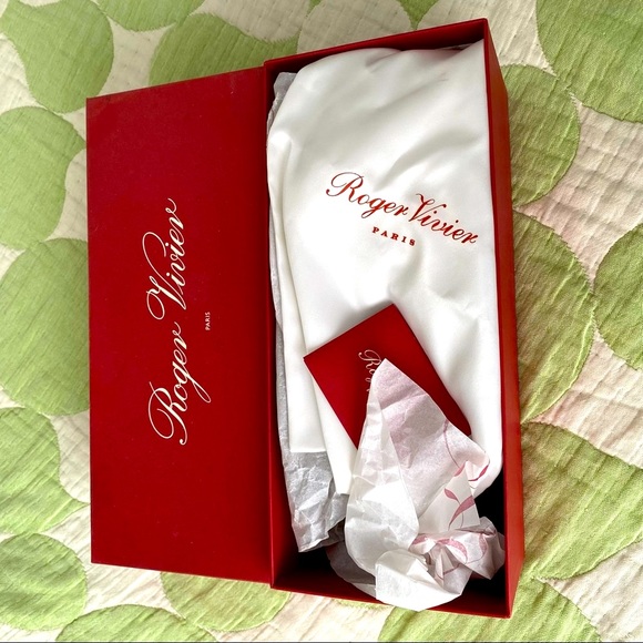 BNIB Roger Vivier Gommette ballet flats nude suede w tortoise buckle - Picture 6 of 9